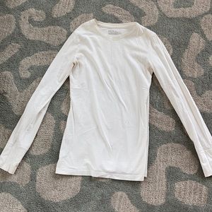 Long sleeve white tee